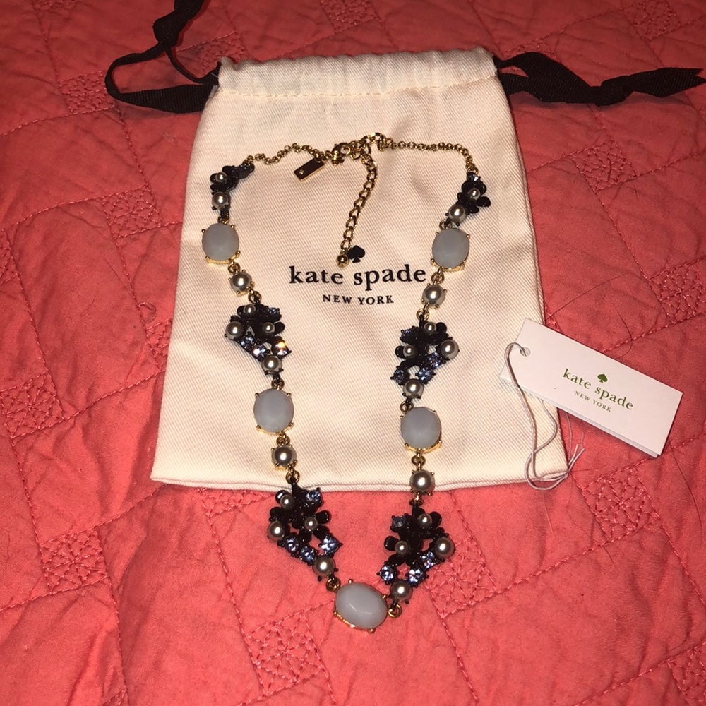 Precious Petals Kate Spade necklace ♠️